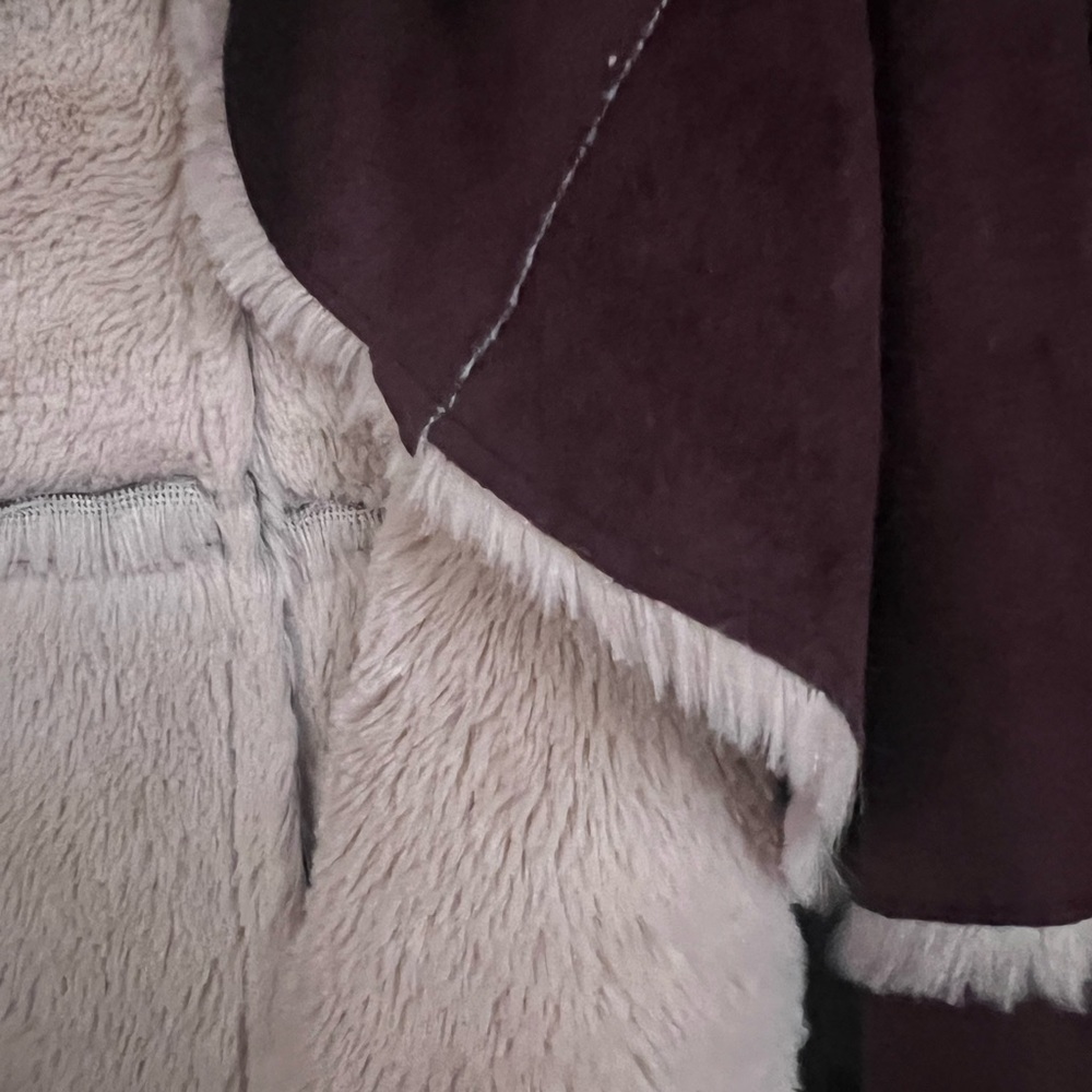 Purple and Cream Coat with Shearling Lining - Picture 4 of 5